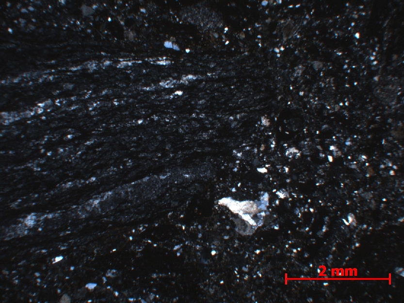 Microscope Impactite Brèche de Rochechouart Cratère de Rochechouart Videix Proximité du Puy de Chiraud